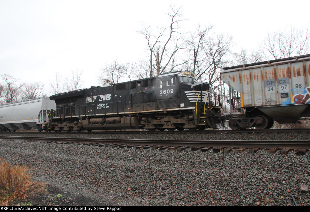 NS 3609 as a mid-train DPU on 11V